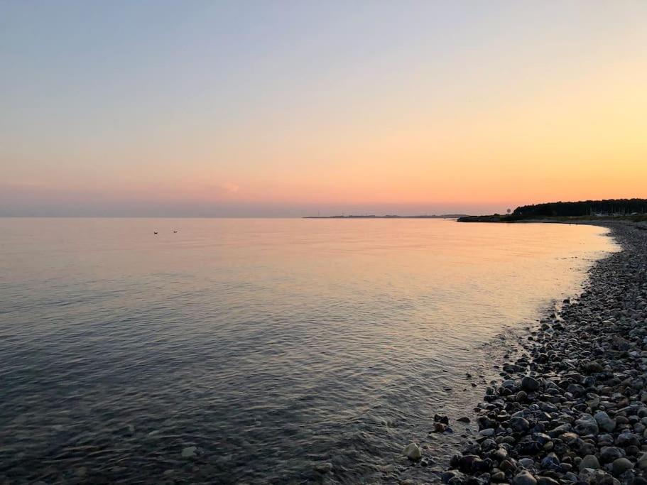 Skont Fiskerhus. Taet Pa By, Havn Og Havet Villa Marstal Екстериор снимка