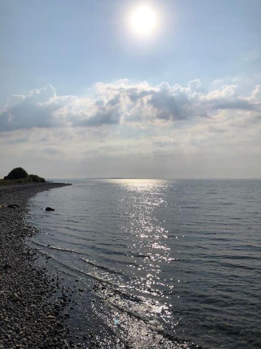 Skont Fiskerhus. Taet Pa By, Havn Og Havet Villa Marstal Екстериор снимка