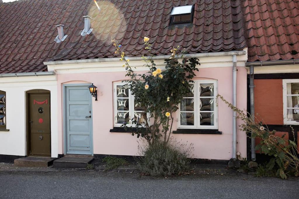 Skont Fiskerhus. Taet Pa By, Havn Og Havet Villa Marstal Екстериор снимка